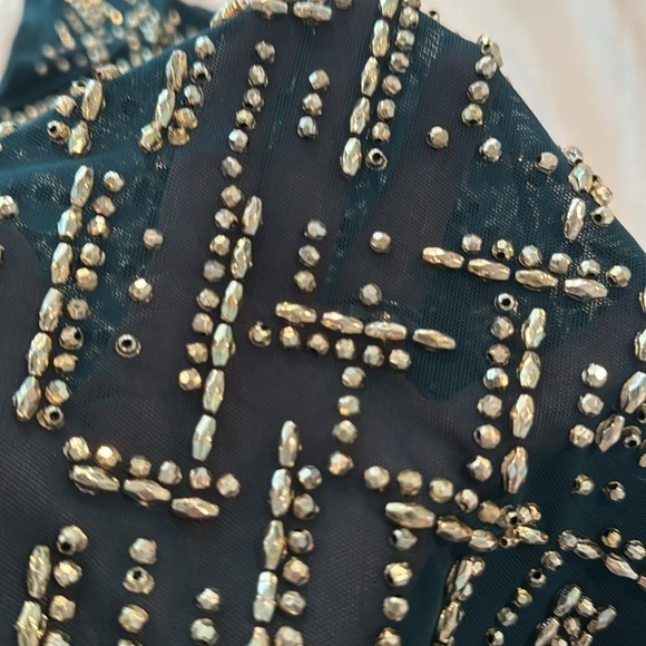 Cache green dress with gold beads - Picture 11 of 11